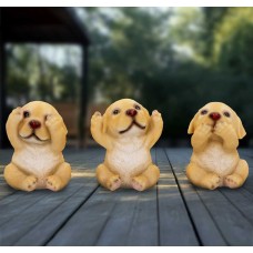 Three Wise Golden Labradors